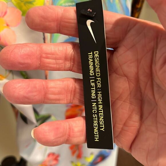 NIKE NWT Power Victory Workout Pants - Picture 8 of 9